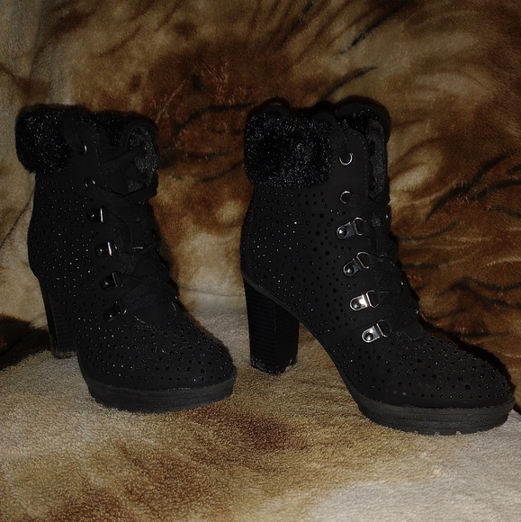 Andiamo Black Winter Heeled Boots - Picture 2 of 6
